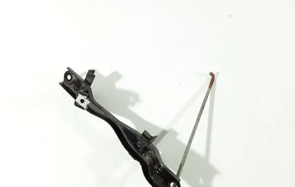 Toyota Auris 150 Battery bracket 