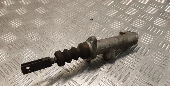 Audi A6 S6 C4 4A Clutch master cylinder 4A1721401
