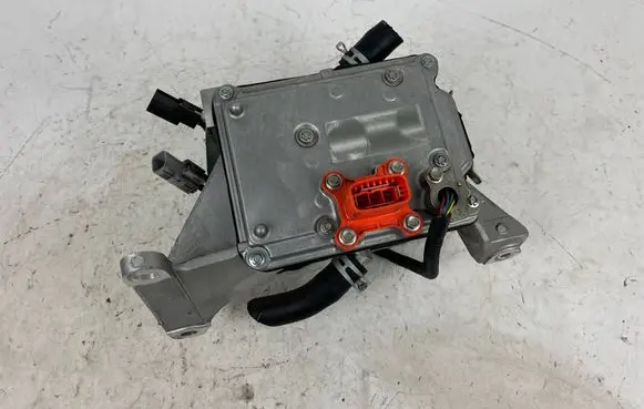 Toyota Mirai Voltage converter inverter 5350001
