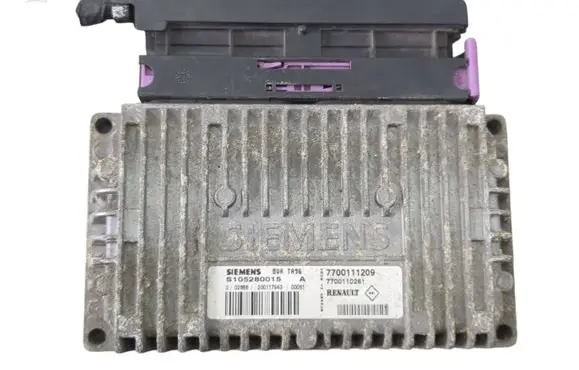 Renault Scenic I Gearbox control unit/module 7700111209 7700110261 S105280015