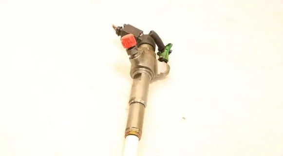 Fuel injector