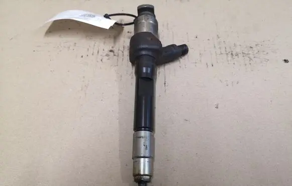 Mazda 6 Fuel injector R2AA 13H50