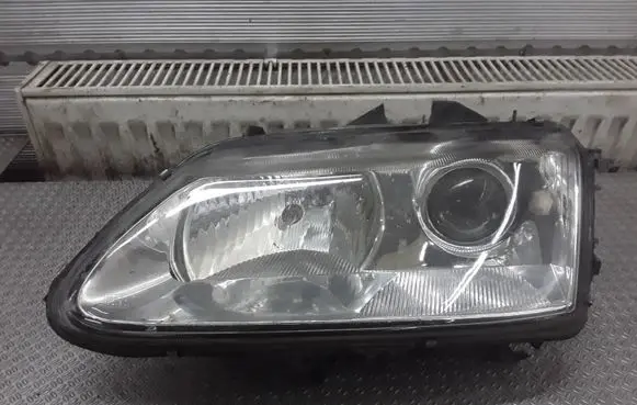 Alfa Romeo 166 Headlight/headlamp