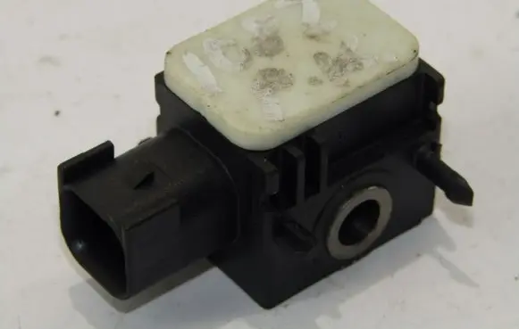 Hyundai Santa Fe Airbag deployment crash/impact sensor 959202B000