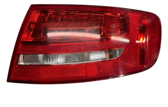 Audi A4 S4 B8 8K Rear/tail lights 8K9945096B 201109R