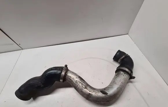 BMW 7 E38 Intercooler hose/pipe 2248623