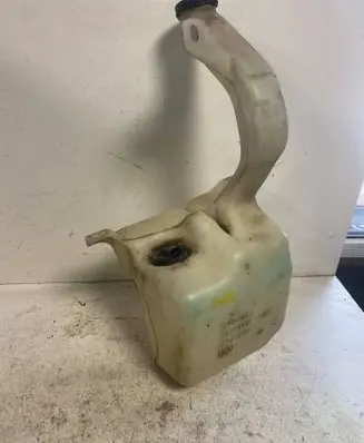 Cadillac STS Seville Windshield washer fluid reservoir/tank 25646392 24000847