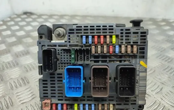 Peugeot 508 RXH BSM Control unit 9674917380 9674922080