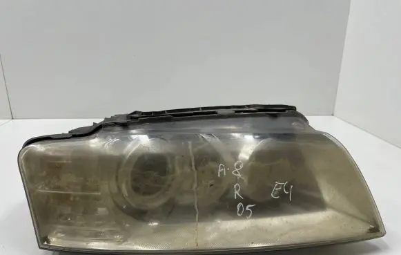 Audi A8 S8 D3 4E Headlight/headlamp 15815400