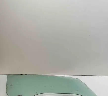 Peugeot 308 Front door window/glass (coupe) 9805998480