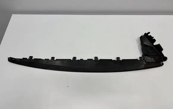 Seat Leon IV Intercooler air guide/duct channel 5FA122327Aa 604660A
