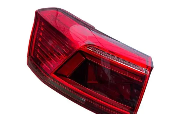 Volkswagen PASSAT B8 Rear/tail lights 3G9945207N 81870131