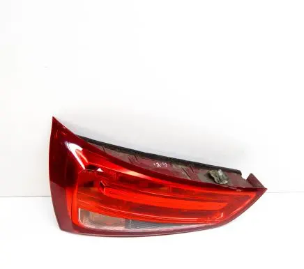 Audi A1 Tailgate rear/tail lights 8X0945093D