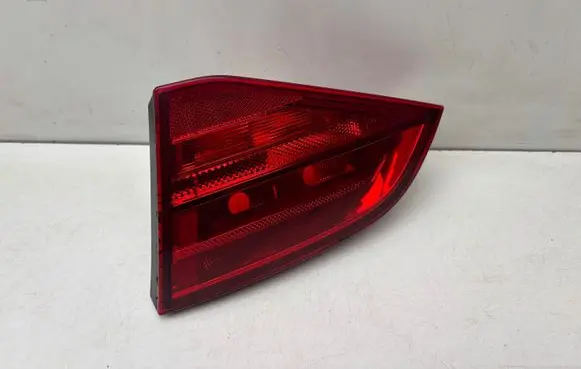 Audi A4 S4 B8 8K Tailgate rear/tail lights 8K9945094
