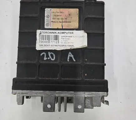 Volkswagen PASSAT B4 Engine control unit/module 037997022PX