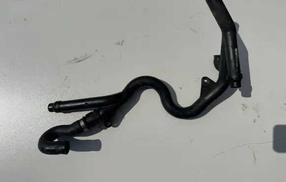BMW 7 F01 F02 F03 F04 Engine coolant pipe/hose