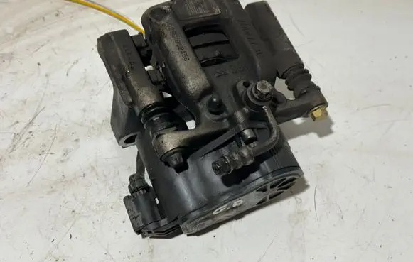 Peugeot 308 Rear brake caliper