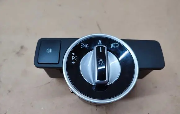 Mercedes-Benz E C207 W207 Light switch
