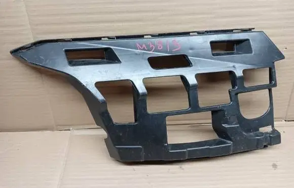Skoda Superb B9 Front bumper mounting bracket 3P0807056