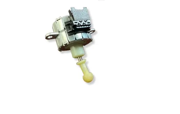 BMW 3 GT F34 Headlight level adjustment motor 70460499