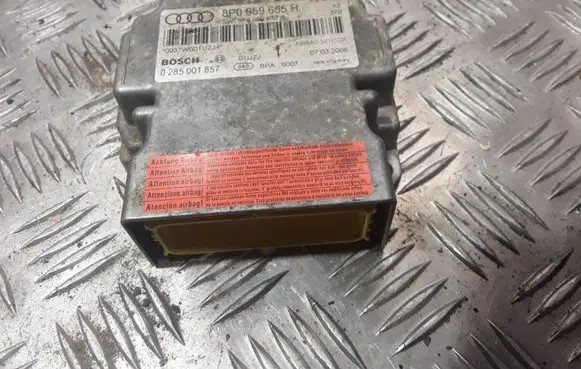 Audi A3 S3 8P Airbag control unit/module 8P0959655H 0285001857