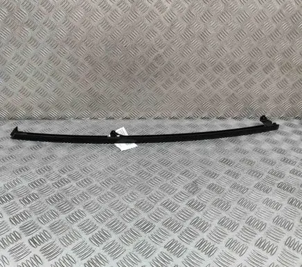 Toyota Sienna XL40 IV Door glass rail 6740108030
