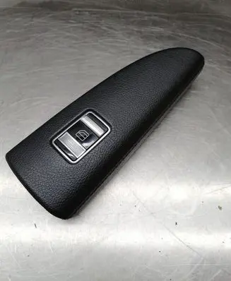 Mercedes-Benz S W221 Electric window control switch A2218706051