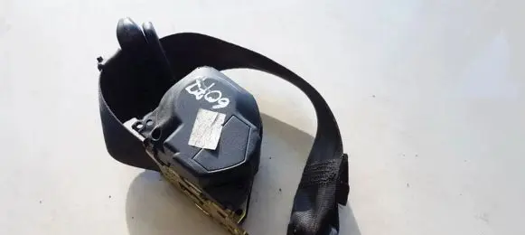 Nissan Micra Rear seatbelt 33048808