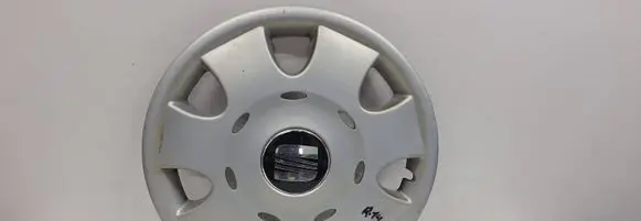 Seat Ibiza III (6L) R14 wheel hub/cap/trim 6L0601147C