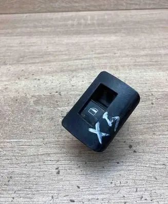 BMW X5 E53 Electric window control switch 8385955
