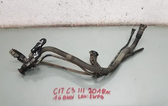 Citroen C3 Oil fill pipe 