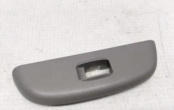 Toyota Yaris Verso Front door window switch trim 