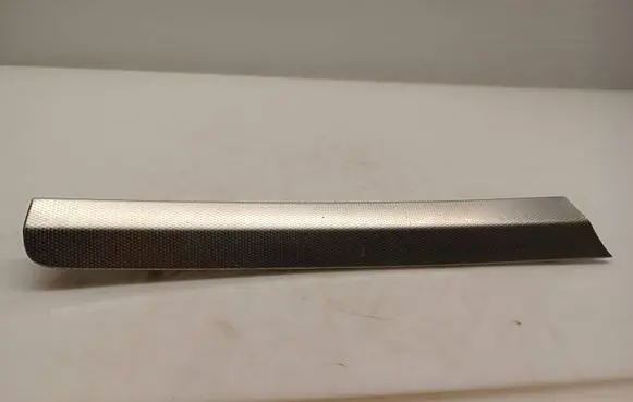 Audi Q7 4L Front door trim bar 4L0867410