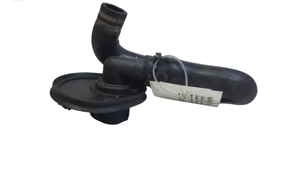 Mercedes-Benz C W204 Engine coolant pipe/hose A2048300196