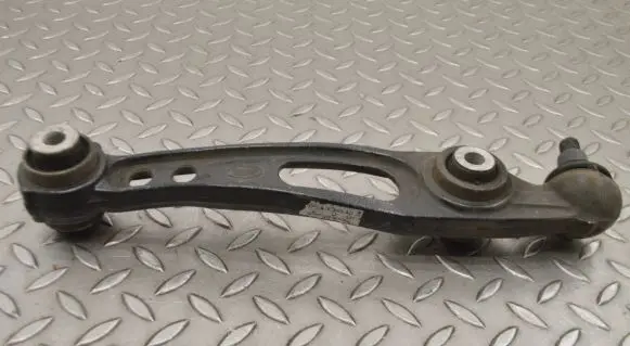 Land Rover Range Rover Sport L494 Front lower control arm/wishbone DPLA3C255AD
