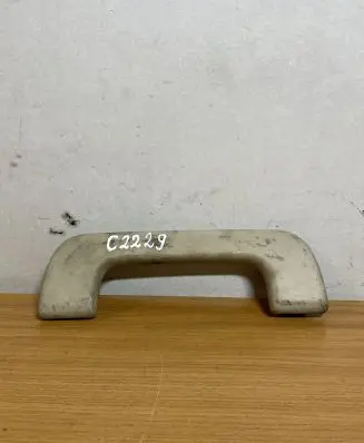 Audi A5 8T 8F Front interior roof grab handle 8K0857607 C2229