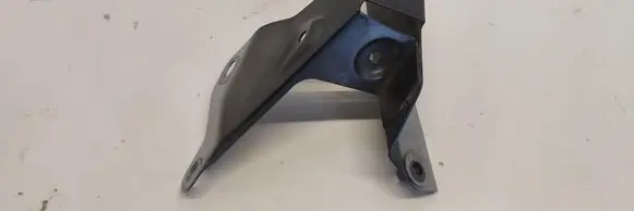 Audi A7 S7 4G Fender mounting bracket 4G8821135D