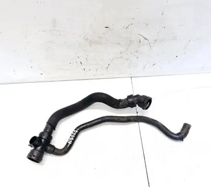 Audi A4 S4 B6 8E 8H Engine coolant pipe/hose 8e0121055n