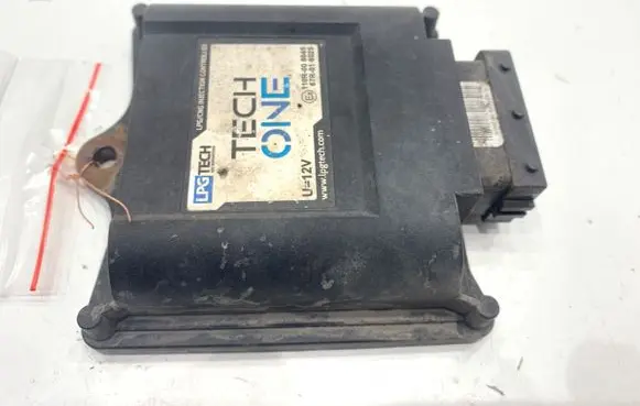 Suzuki SX4 LP gas control unit module 67R-016025