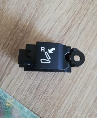 Land Rover Discovery Sport Seat control switch FK7214B704AA
