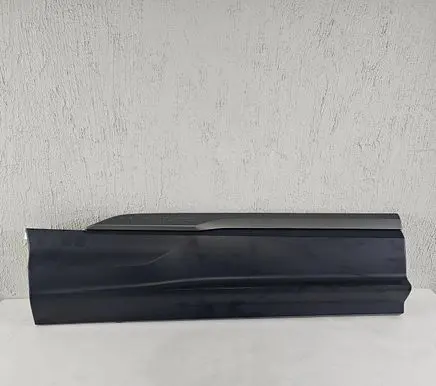 Audi Q7 4M Rear door trim (molding) 4M0583970