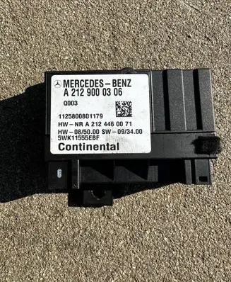 Mercedes-Benz Vito Viano W639 Fuel injection pump control unit/module A2129000306 5WK11555EBF A2124460071