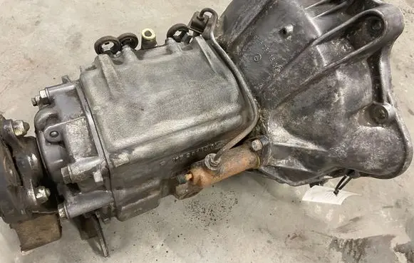 Mercedes-Benz COMPAKT W115 Manual 4 speed gearbox R1152511601