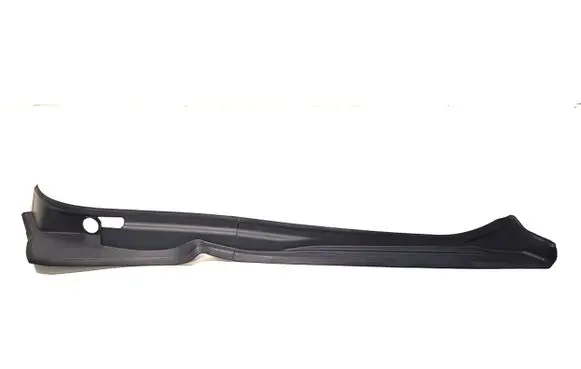 BMW 4 G22 G23 G24 G26 Tailgate/trunk side cover trim 7487594