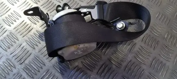 Honda Insight Rear seatbelt c70977l11 0538108