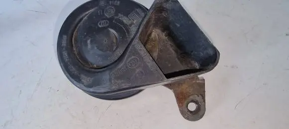 Mercedes-Benz E W211 Horn signal 703881165