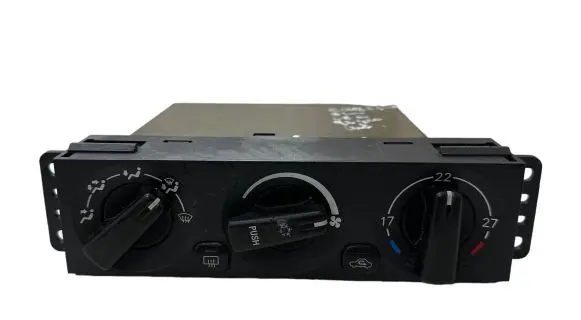 Mitsubishi Carisma Climate control unit MR360474 CAB502A011