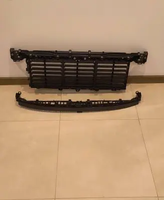 Porsche Cayenne (9Y0 9Y3) Intercooler air guide/duct channel 9Y0122519K