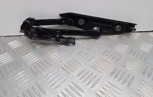 Infiniti Q70 Y51 Tailgate/trunk/boot hinge