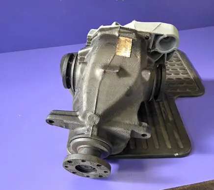 BMW 3 E90 E91 Rear differential 7519941 373